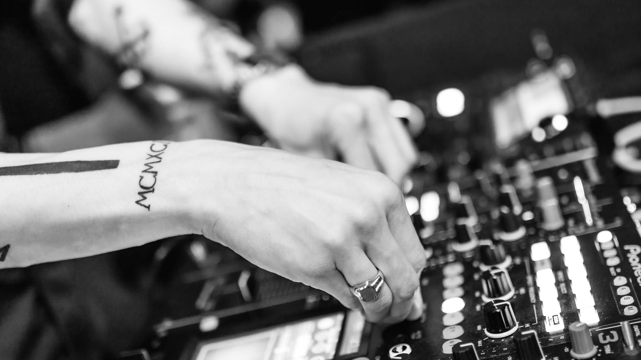 Rinzen "Just Noise Tour LL" At System Saturdays